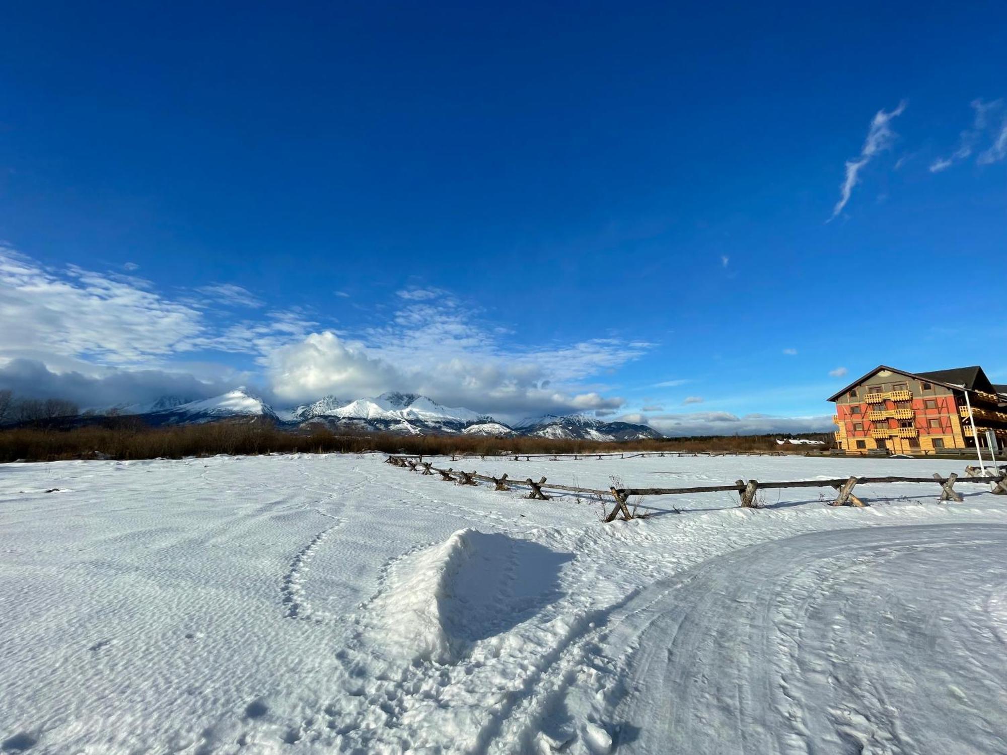 Apartment Jenny- Stunning View Of High Tatras Vel'ka Lomnica Exterior photo